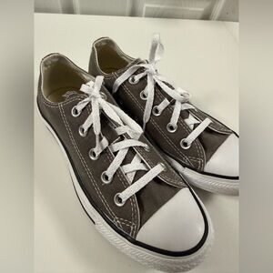 Converse CHUCK TAYLOR All Star Low Top Unisex Canvas Sneakers